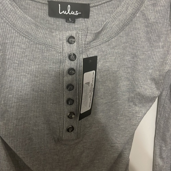 LULUS Heather Grey Long Sleeve Button-Front Bodysuit Size L - Picture 5 of 6